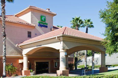 Hotel Express - By Ihg 2*
